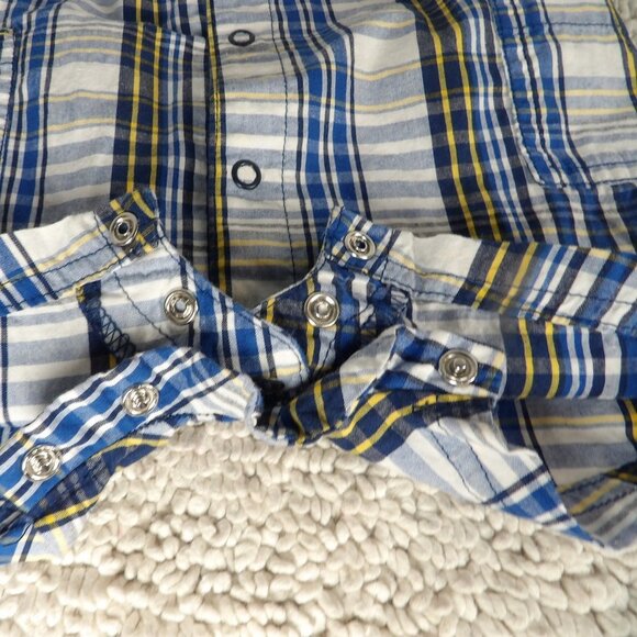 Carter's Boys  6 Month Romper - Picture 3 of 8